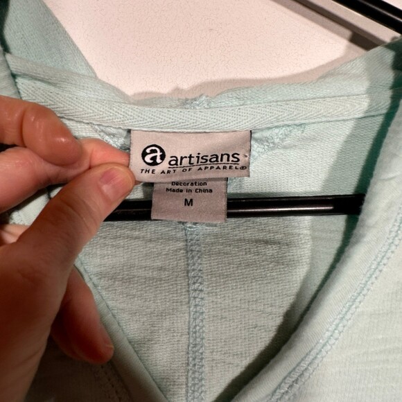 St. Thomas Virgin Islands hoodie size medium - Picture 3 of 10